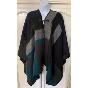 Calvin Klein Ruana Geometric Poncho